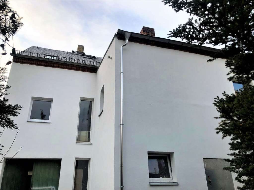 Immobilie in Zwenkau - großes Reihenendhaus in Zwenkau 8 Zimmer mit 180 m² Wohnfläche mit Garten und Garage - Bild 2