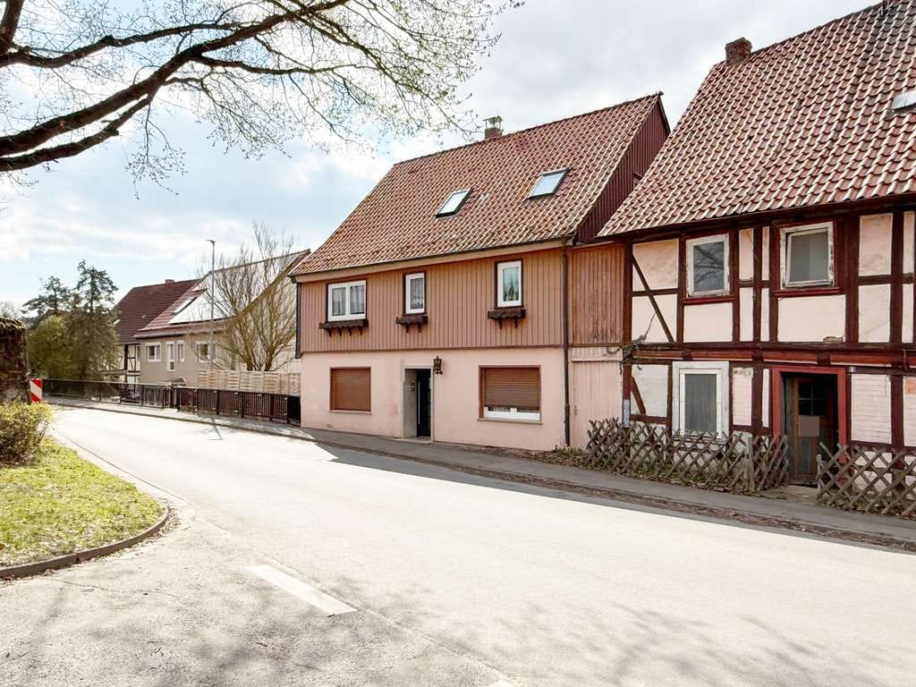 Immobilie in Katlenburg-Lindau - Großes Mehrgenerationenhaus mit vielseitigen Nutzungsmöglichkeiten in Katlenburg-Lindau - Bild 3
