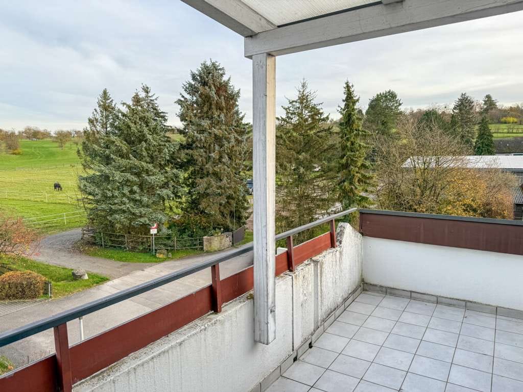 Immobilie in Steinheim an der Murr - Ruhiges Wohnen am Feldrand mit Balkon und Garage - Bild 0