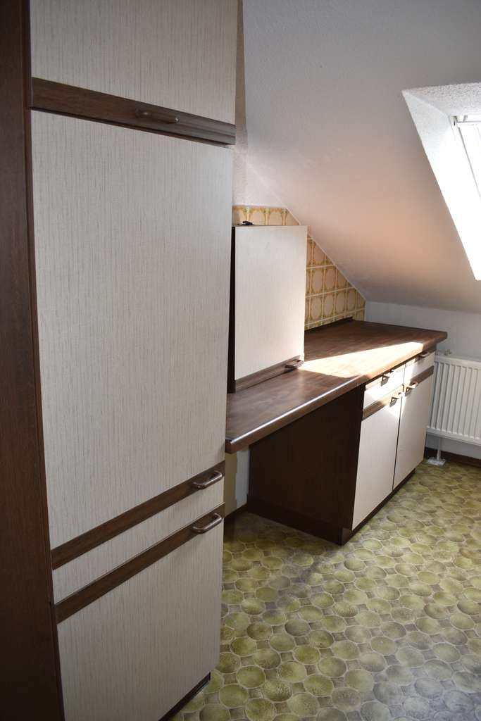 Immobilie in Bovenden - Freie &. solide Dachgeschosswohnung in 37120 Bovenden-Energiekl. "C" - Bild 2