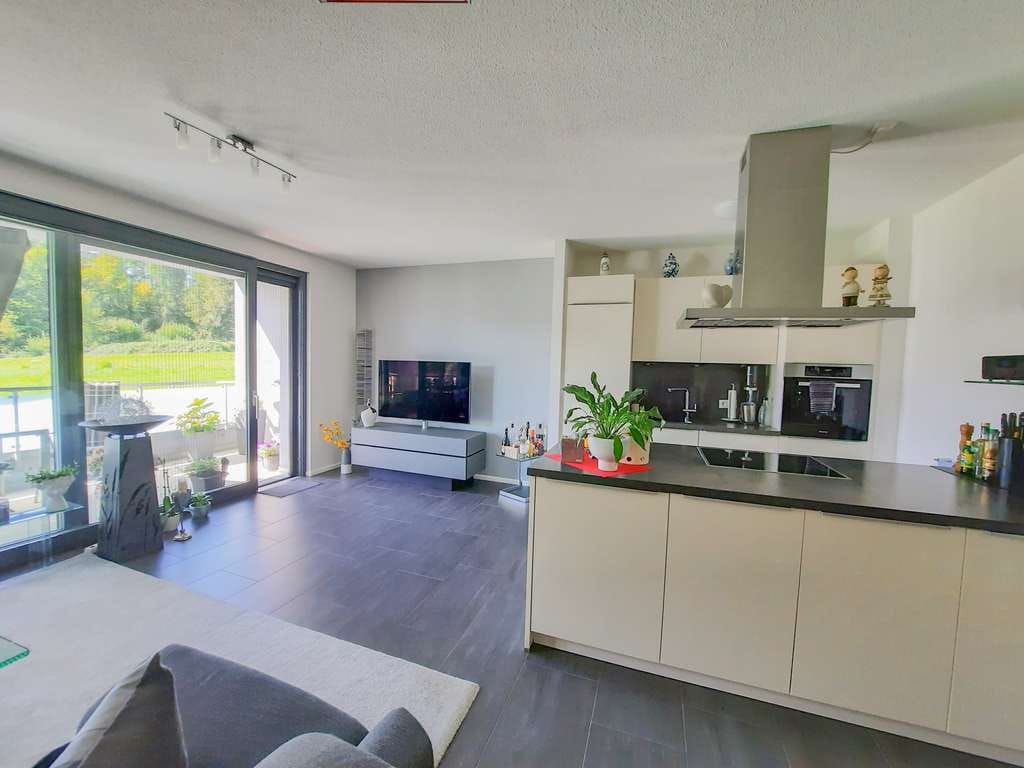 Immobilie in Bad Säckingen - Wohnung mit Nießbrauch: Stilvolle Wohnung mit Balkon, Lift und zwei Tiefgaragenstellplätzen in Ba... - Bild 3