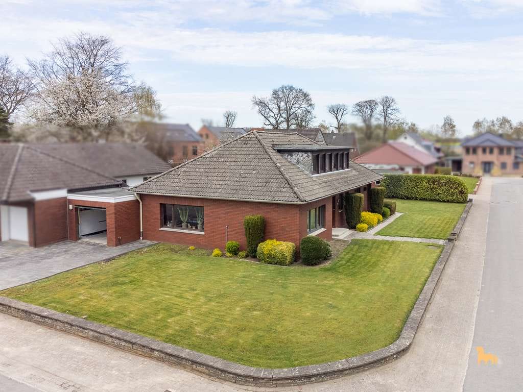 Immobilie in Vechta - Gepflegtes Wohnen: Bungalow auf 828 m² Eckgrundstück - Bild 3