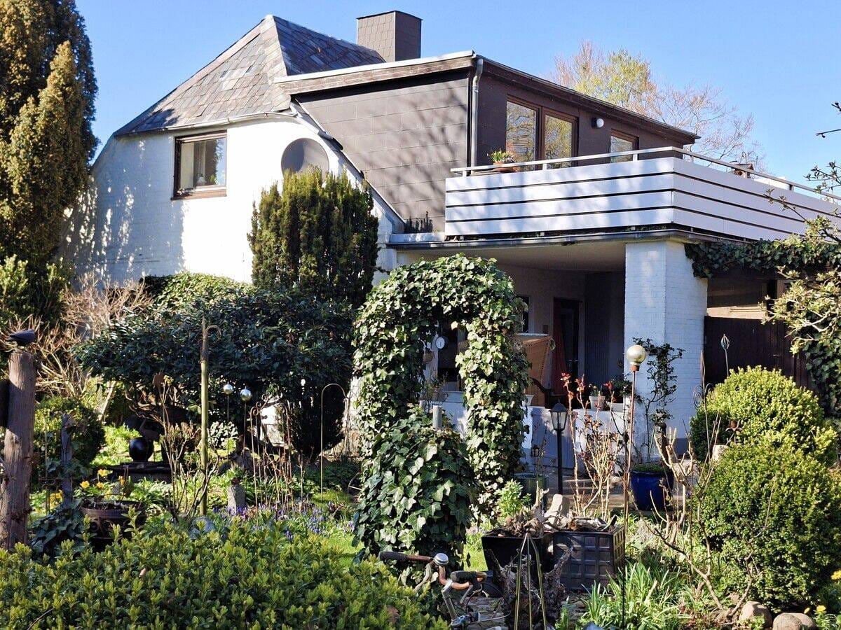 Immobilie in Kosel - Einfamilienhaus in Kosel wartet auf eine nette Familie - Bild 1