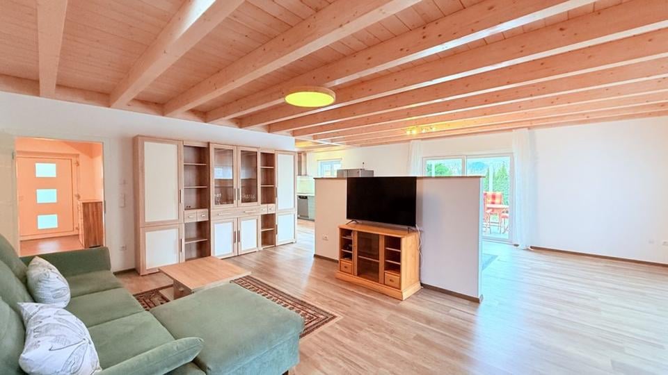 Immobilie in Ering - ... AIGNER - Wohnen auf einer Ebene: neuwertiger, ästhetischer Bungalow für gehobene Ansprüche ... - Bild 0