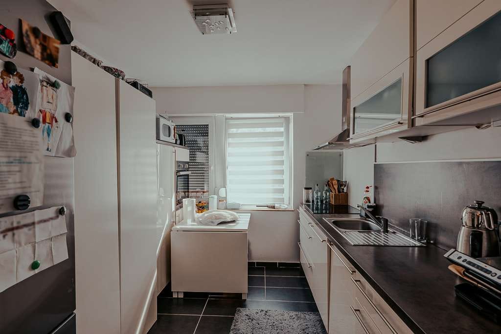 Immobilie in Lohfelden - Eigenheim oder Kapitalanlage – Fußbodenheizung, Dreifachverglasung - Massiv mit Fachwerk-Charm, - Bild 2
