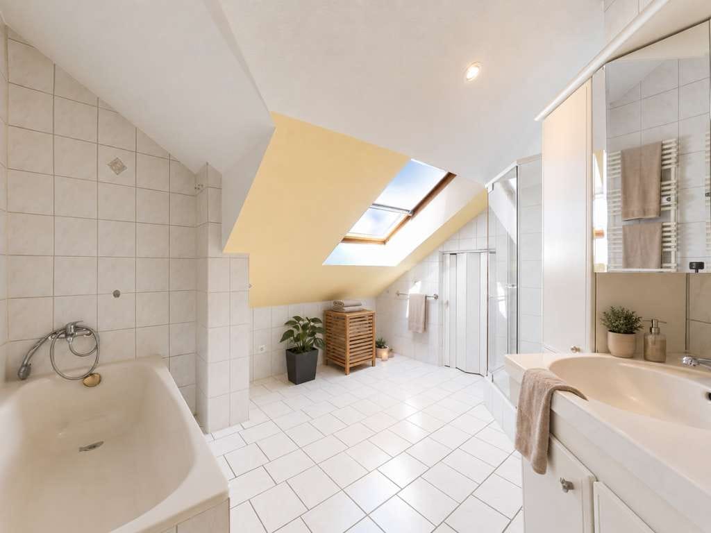 Immobilie in Weil der Stadt - Helle 3-Zimmer-Wohnung in Weil der Stadt mit schöner Aussicht - Bild 3