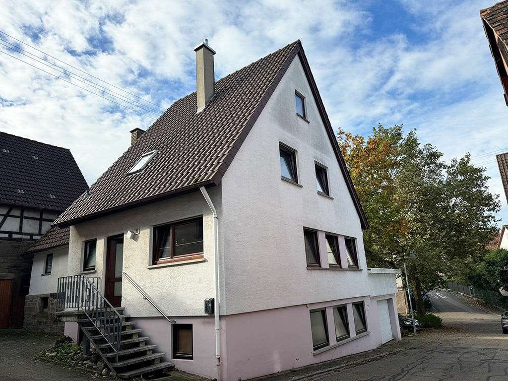 Immobilie in Cleebronn - Haus mit Scheune und Werkstatt - Bild 2