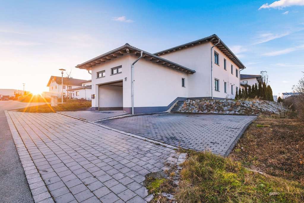 Immobilie in Oberschneiding - Top Angebot / Energieeffizienzklasse A+ / schönes, ruhiges Wohngebiet / einfach einziehen! - Bild 4