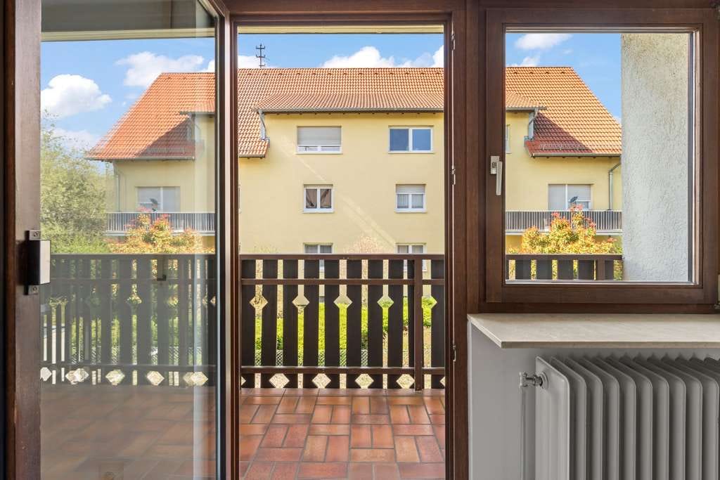 Immobilie in Maikammer - Helle 2-Zimmer-Eigentumswohnung mit Balkon in Maikammer - Bild 2