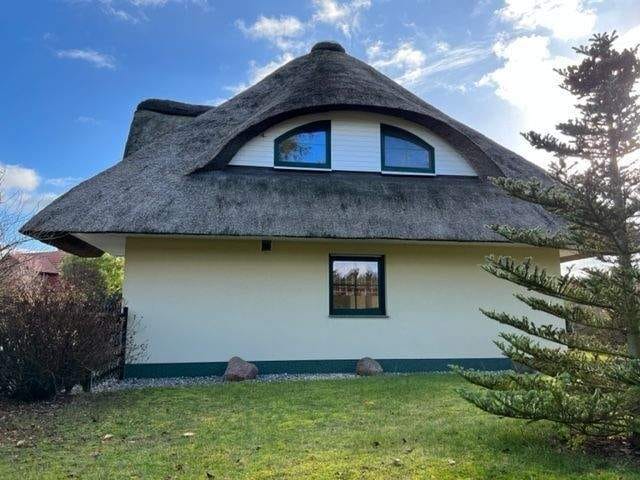Immobilie in Sauzin - Reetdachhaus mit Wasserblick - Bild 4