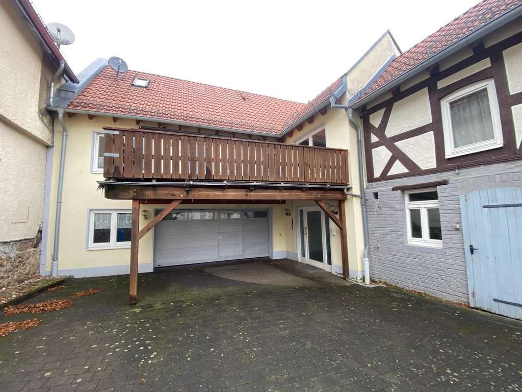 Immobilie in Heuchelheim - 2 Wohnhäuser (Neubau und Fachwerkhaus) in Heuchelheim-OT mit großem Grundstück - Bild 0