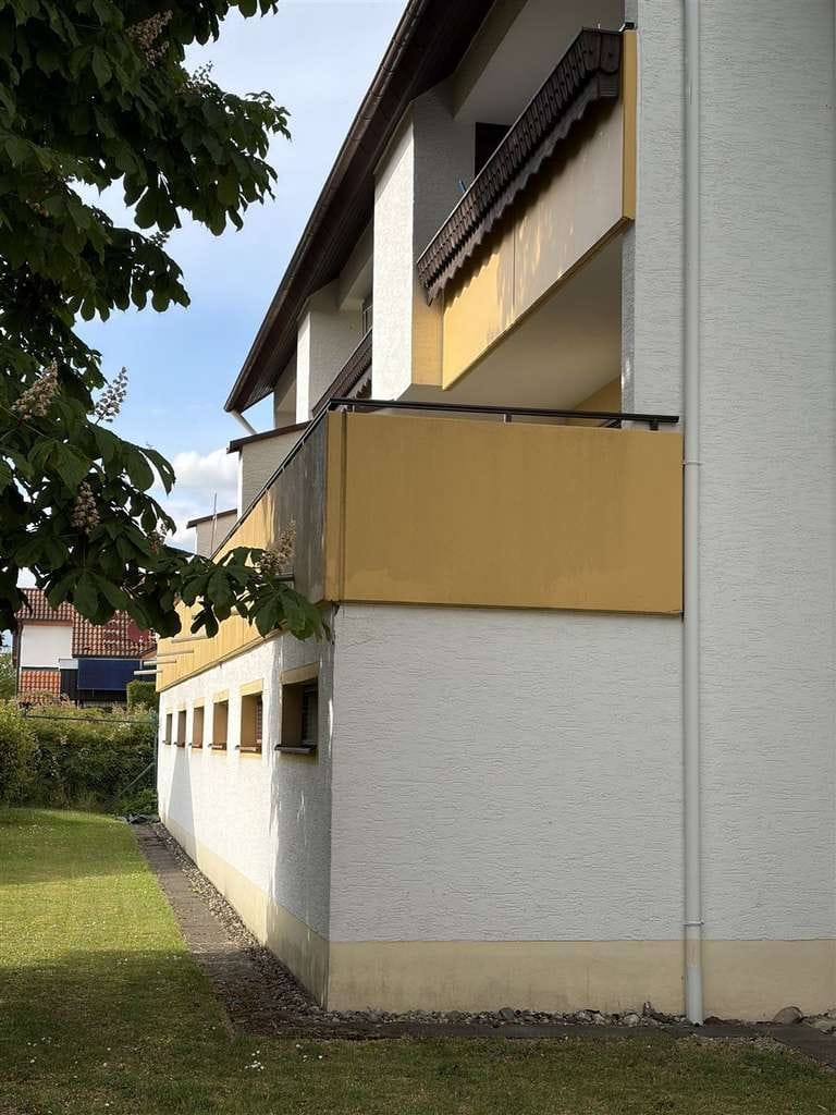Immobilie in Vöhringen - Einziehen & wohlfühlen - helle 2-Zimmer-Wohnung in ruhiger Lage - Bild 0