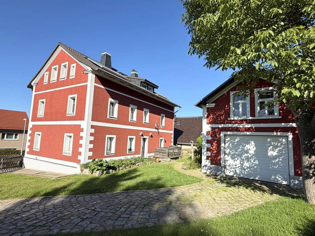 Immobilie in Obergurig - Hornja Hórka - Stilvolles Einfamilienhaus mit Wohlfühlgarten und gemütlicher Terrasse - Bild 1