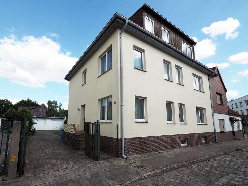 Immobilie in Grimmen - Ein-, Zwei oder Mehrfamilienhaus in ruhiger zentraler Ortslage - Bild 1