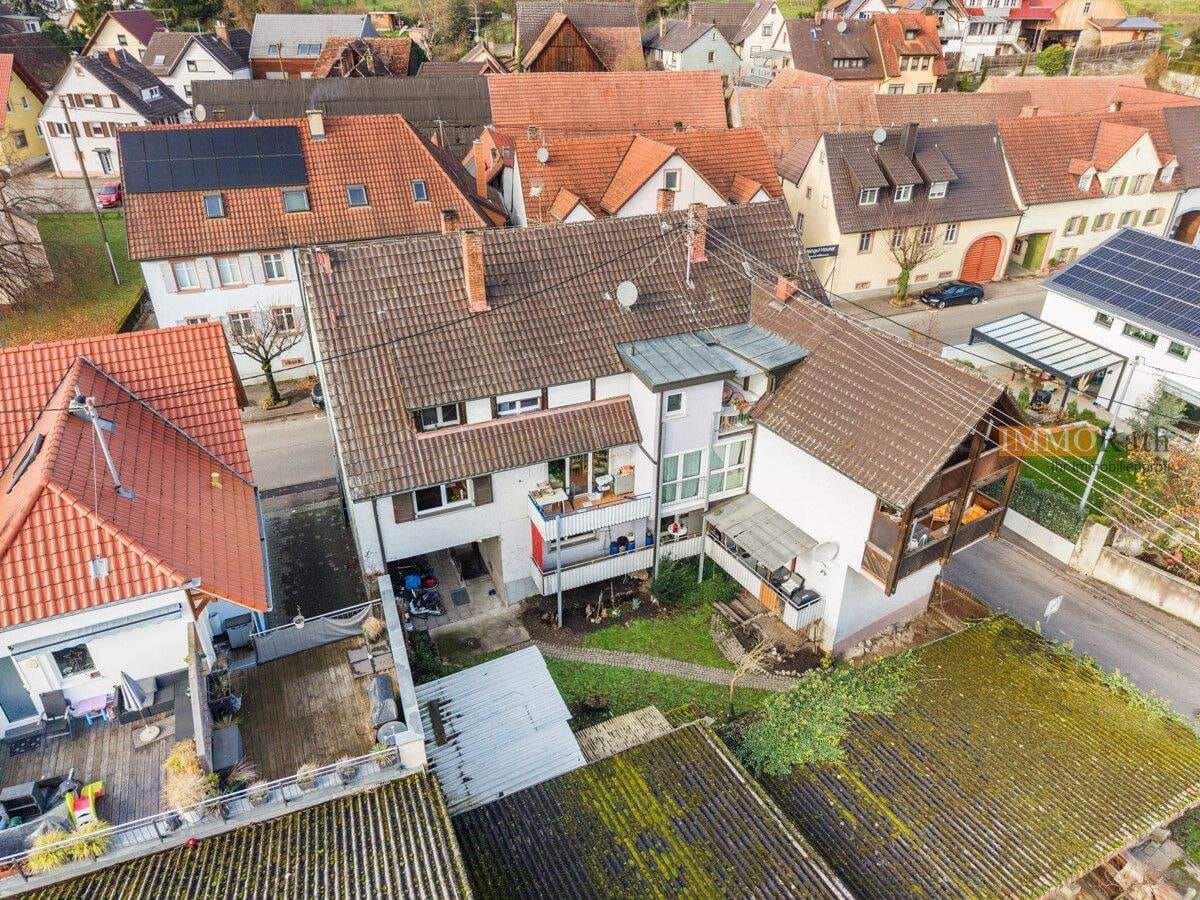 Immobilie in Bötzingen - IMMORath.de - 2-Zimmerwohnung mit Carport und Balkon - Bild 0