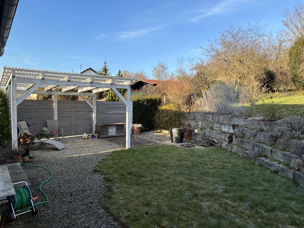 Immobilie in Lauda-Königshofen - Charmantes Einfamilienhaus mit Traumgarten am Dorfrand von Unterbalbach - Bild 4