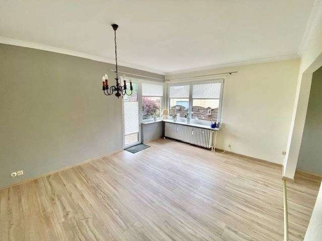 Immobilie in Rosengarten - ***KLEINES MEHRFAMILIENHAUS AUF ERBPACHT ZU VERKAUFEN***ROSENGARTEN-SIEVERSEN*** - Bild 4