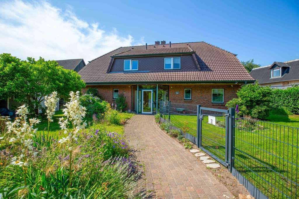 Immobilie in Brunsbek - ! Neu ! 22946 Brunsbek: Gepflegte Doppelhaushälfte mit Carport und Sauna - Bild 3