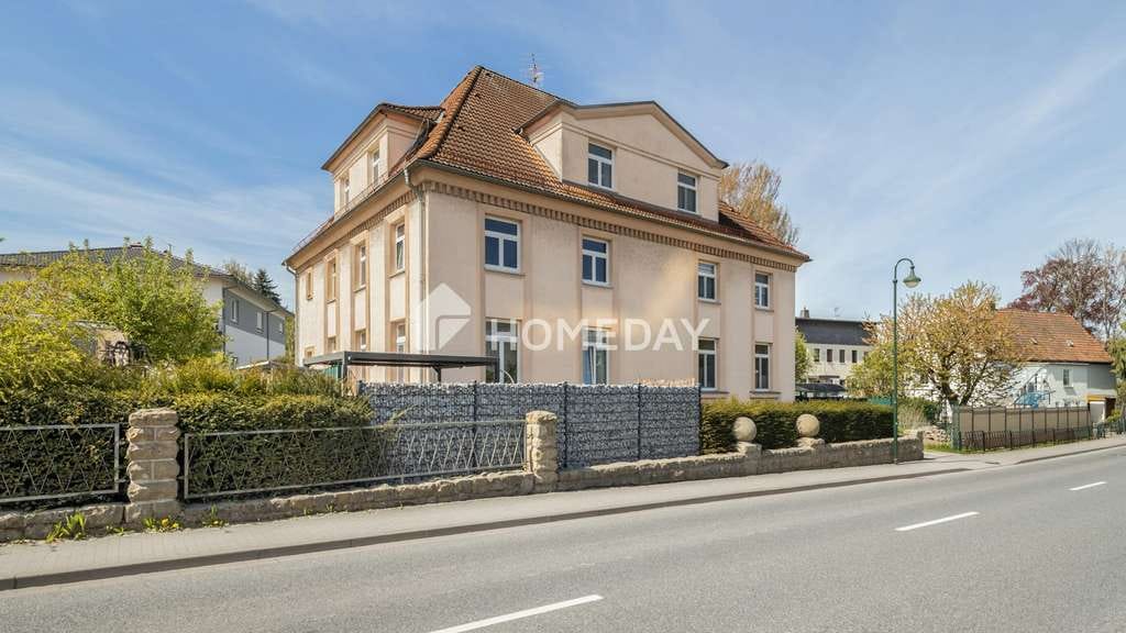 Immobilie in Wilsdruff - Nachhaltig vermietetes Mehrfamilienhaus mit Stellplätzen und gewachsener Struktur - Bild 0