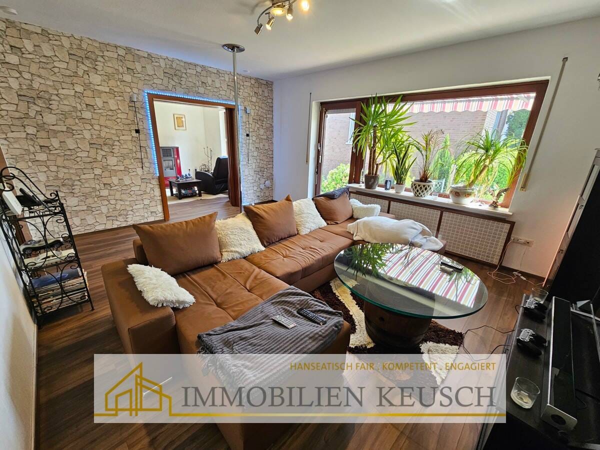 Immobilie in Thedinghausen - Preis reduziert! Viel Platz im 2Fam.-Haus in ruhiger Lage mit großem Traumgrundstück und 3 Terrassen - Bild 1
