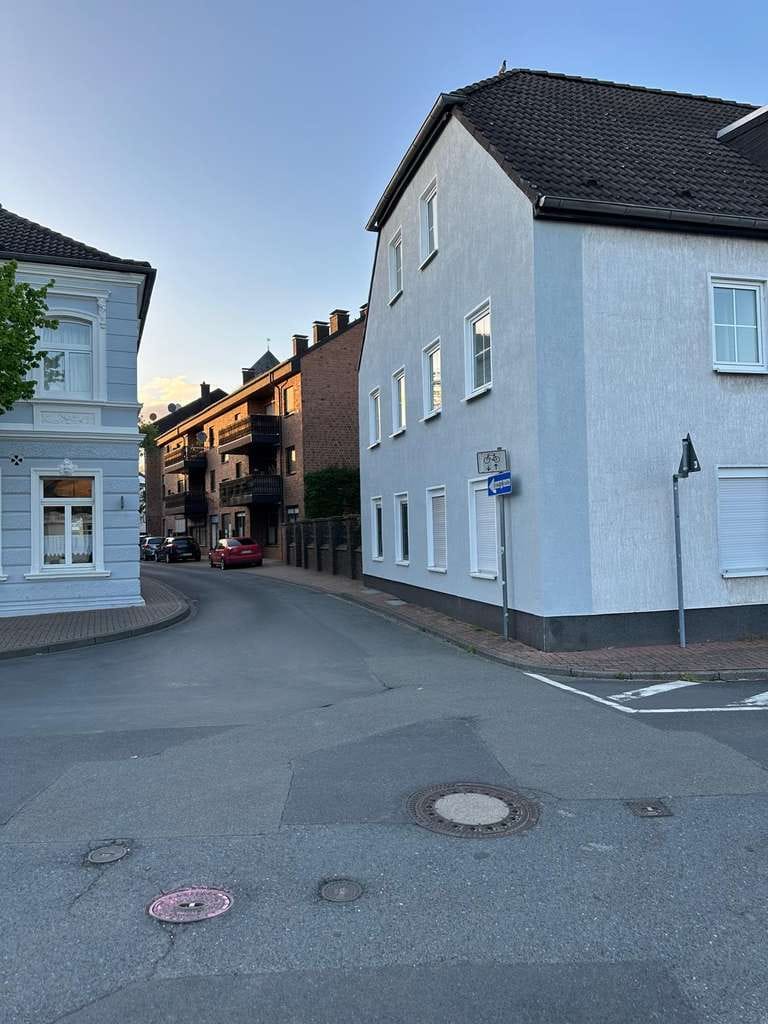 Immobilie in Alpen - Ländliche Lage !!! Interessante ETW in geräumiger  Gestaltung auf einer Ebene und eigenem  Eingang - Bild 2
