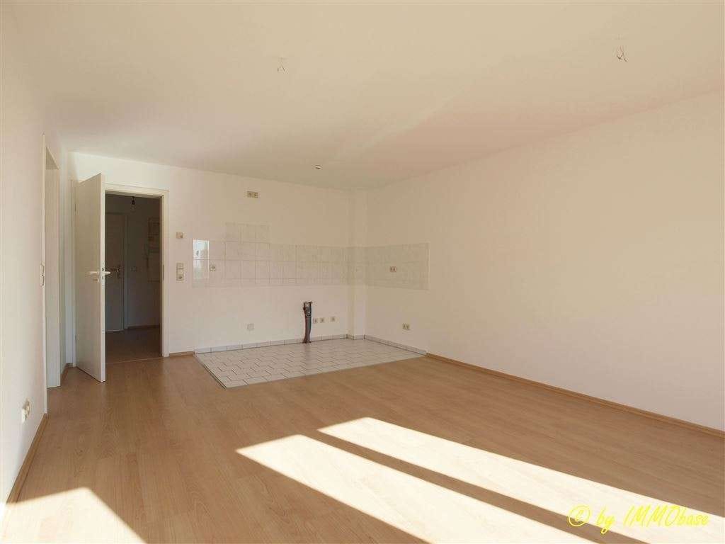 Immobilie in Frankenberg/Sachsen - Auf der Sonnenseite mit Balkon - VERMIETET! - Bild 1