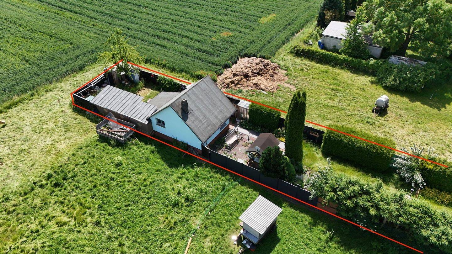 Immobilie in Nessetal - toller Garten mit massivem Gartenhaus und Terrasse  - Bild 2