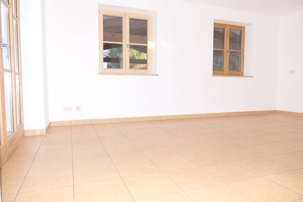 Immobilie in Lenggries - Geräumige Split-Level-Wohnung mit Bergpanorama - Bild 4