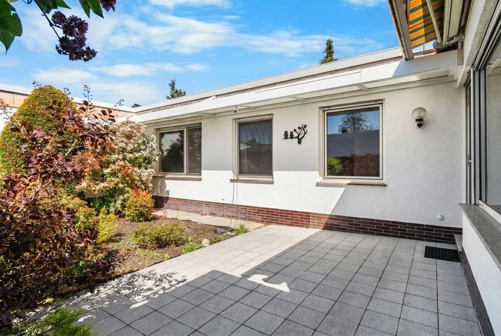 Immobilie in Gernsheim - Bungalow mit Innenhofcharakter - Bild 0