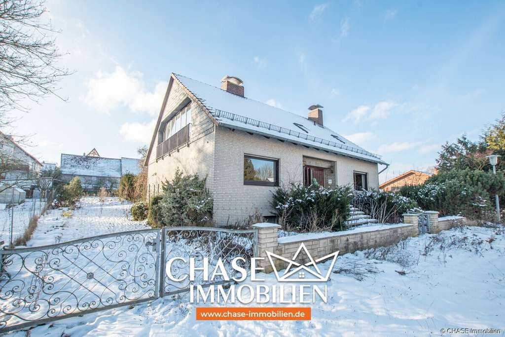 Immobilie in Rollshausen - Hochwertiges Architekten-Ein-/Zweifamilienhaus mit Garten und Garagen - TOP-Wohnen in Rollshausen! - Bild 0