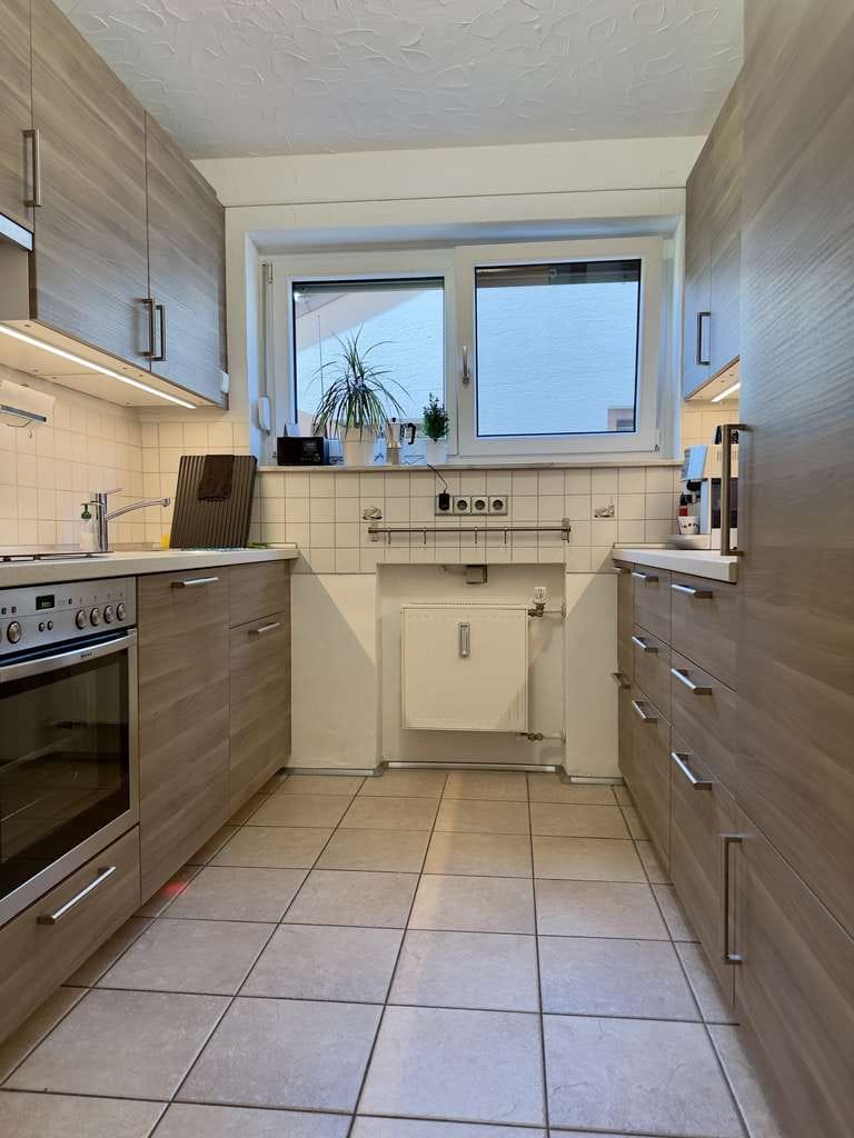 Immobilie in Aichtal - Gepflegtes 3-Familienhaus in ruhiger und bevorzugter Wohnlage von Aichtal-Grötzingen - Bild 1
