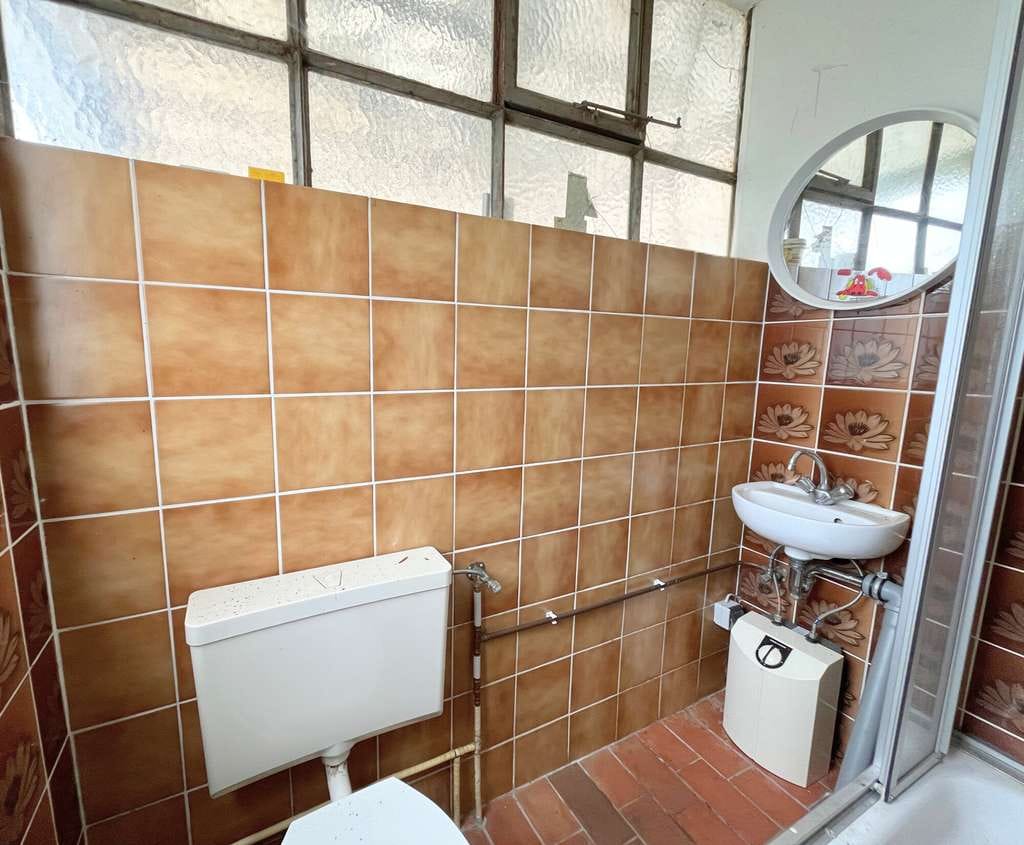 Immobilie in Berne - Perfekt für Handwerker und Visionäre–Historisches Einfamilienhaus mit Werkstatt und großem Potenzial - Bild 3