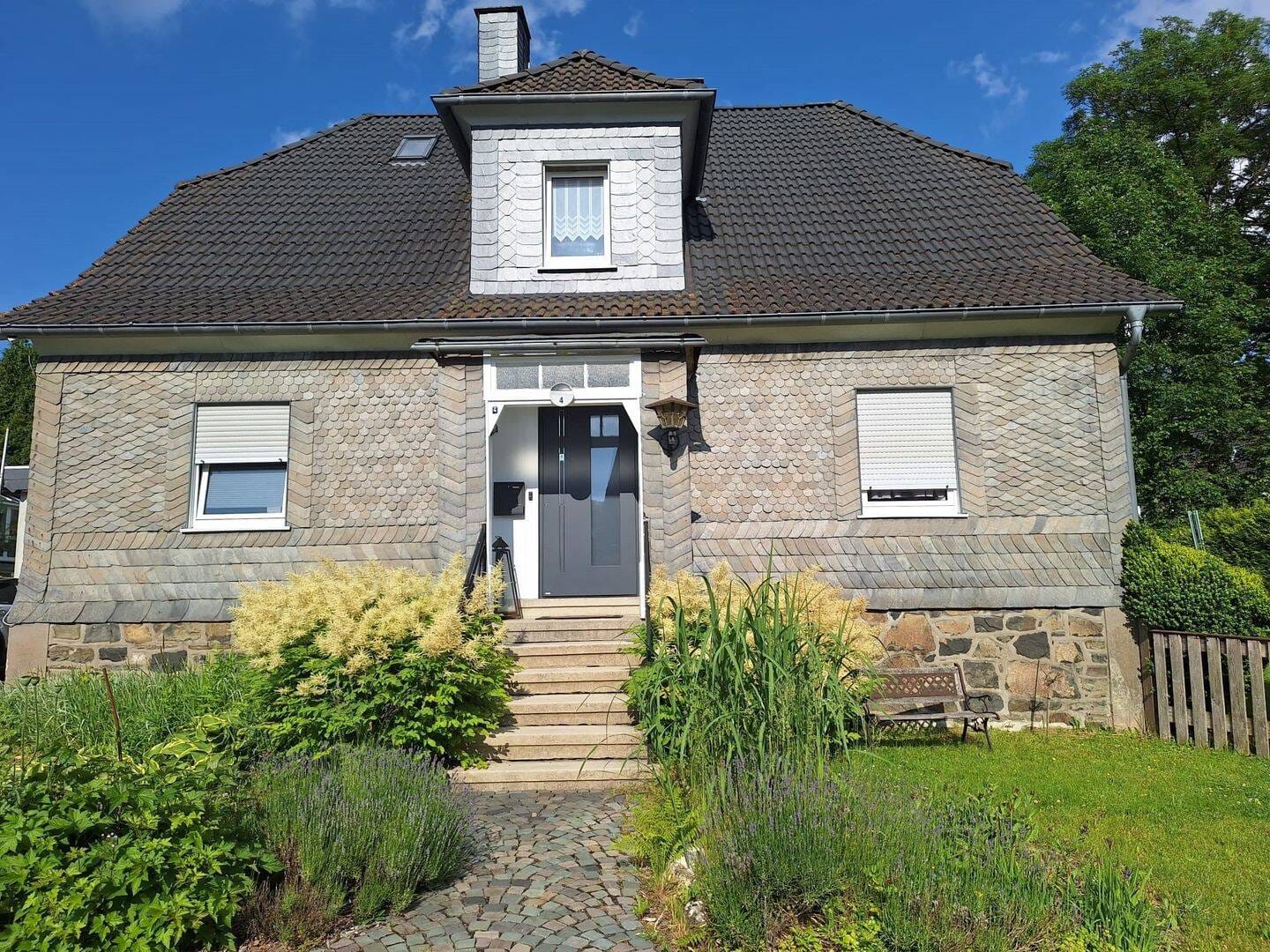 Immobilie in Winterberg - Ankommen und Wohlfühlen - Ihr neues Zuhause in Niedersfeld - Bild 2
