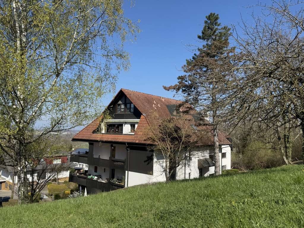 Immobilie in Bad Bellingen - Traumhafte Maisonette-Wohnung mit Fernsicht - Bild 0