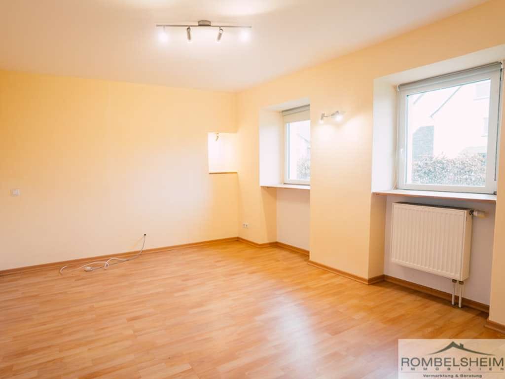 Immobilie in Ochtendung - Charmantes Einfamilienhaus mit Scheune, Innenhof & Ausbaupotenzial in Ochtendung - Bild 1