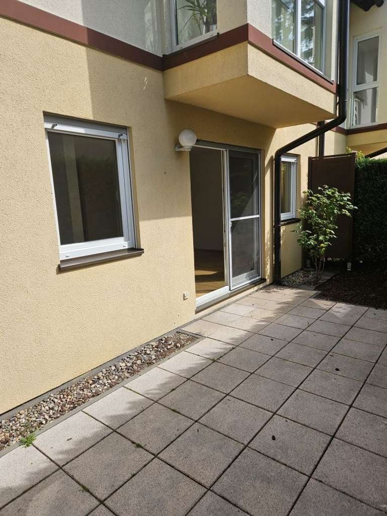 Immobilie in Eichwalde - Schöne, ebenerdige 3 Raumwohnung mit Terrasse - Bild 0
