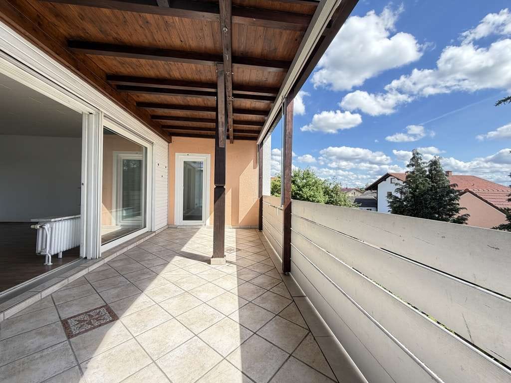Immobilie in Teising - Modernes Wohnen auf einer ganzen Etage – Großzügige 5-Zimmer-Wohnung in Teising - Bild 4