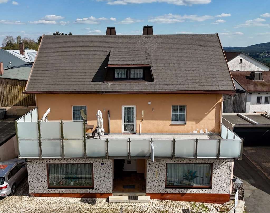 Immobilie in Fichtelberg - Wohn - und Geschäftshaus in Fichtelberg - Bild 0