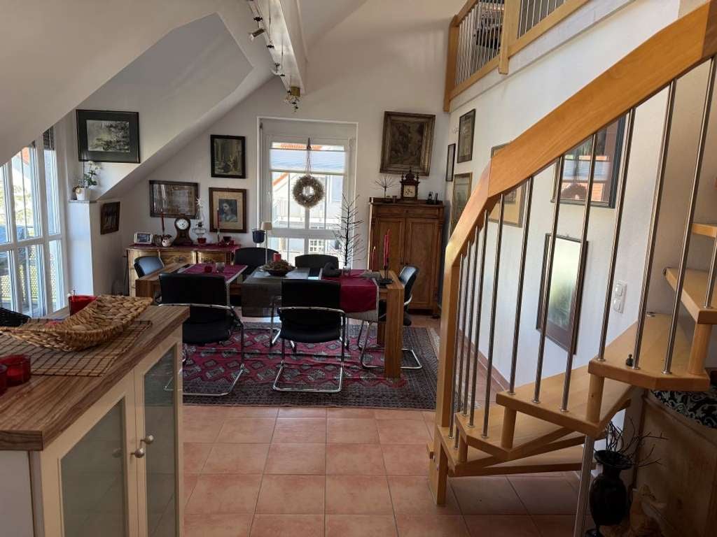 Immobilie in Tegernheim - Perfekt gelegene 3-Zimmer Galerie Wohnung in Tegernheim bei Regensburg - Bild 4