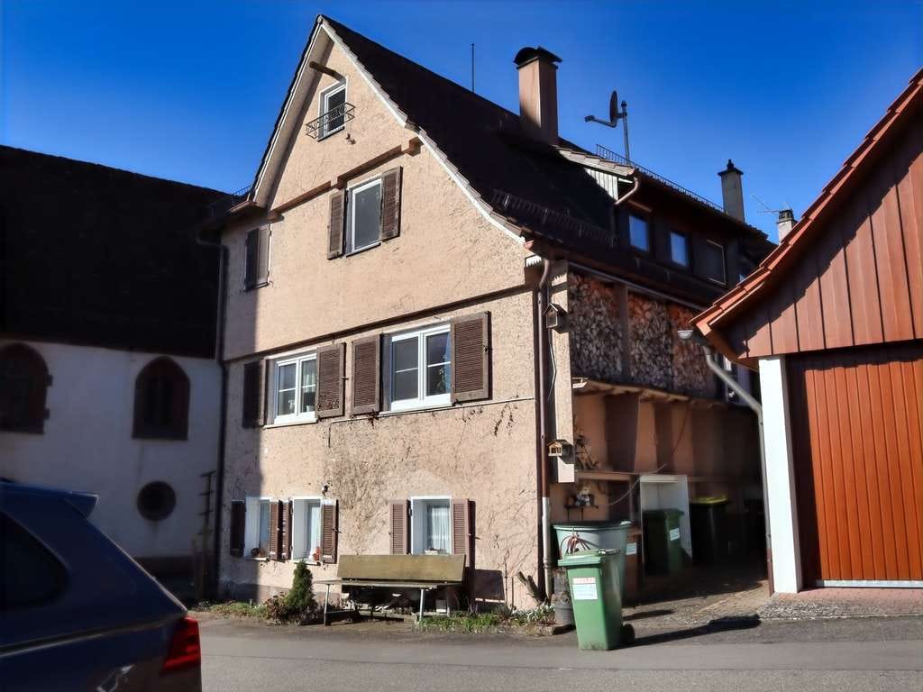 Immobilie in Neubulach - Wer jetzt nicht zugreift, hat selber Schuld! Charmantes Einfamilienhaus im Herzen von Neubulach. - Bild 3