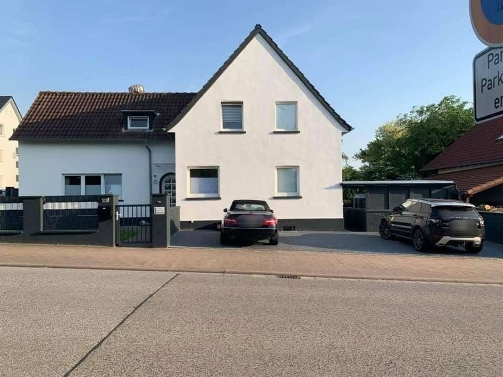 Immobilie in Gensingen - Zweifamilienhaus mit Garten, Terrasse und Top-Ausstattung  - Bild 1
