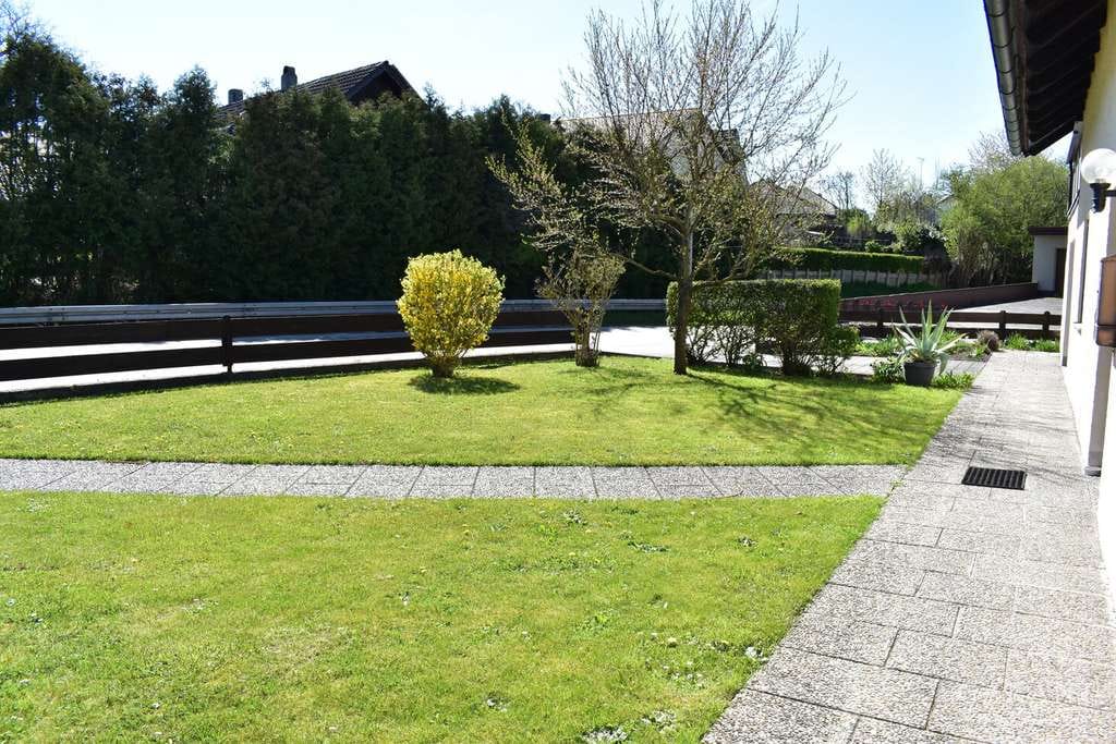 Immobilie in Schierling - Vielseitig nutzbares Objekt in zentraler Lage - Bild 3