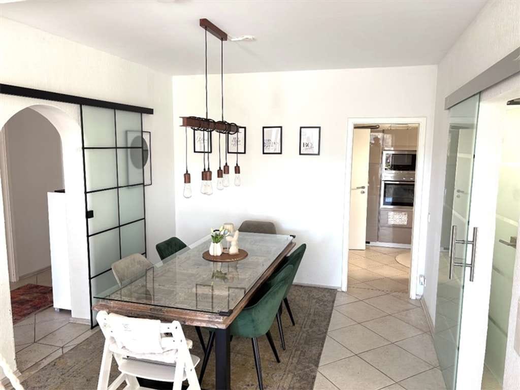 Immobilie in Lahnstein - +++Großzügige 4-Zimmer-Eigentumswohnung mit Panorama-Terrasse+++ - Bild 4