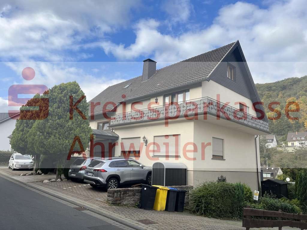 Immobilie in Bad Breisig - Gepflegtes Mehrfamilienhaus mit 5 Wohneinheiten – kernsaniert und solide vermietet   - Bild 0