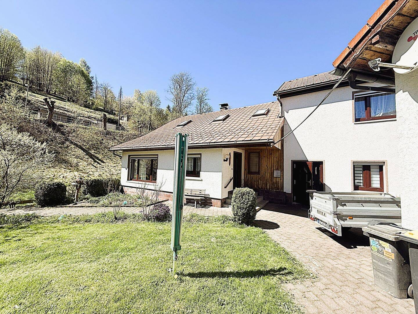 Immobilie in Schleusegrund - Einfamilienhaus in Ländlicher ruhiger Lage mit Wohlfühlfaktor - Bild 0
