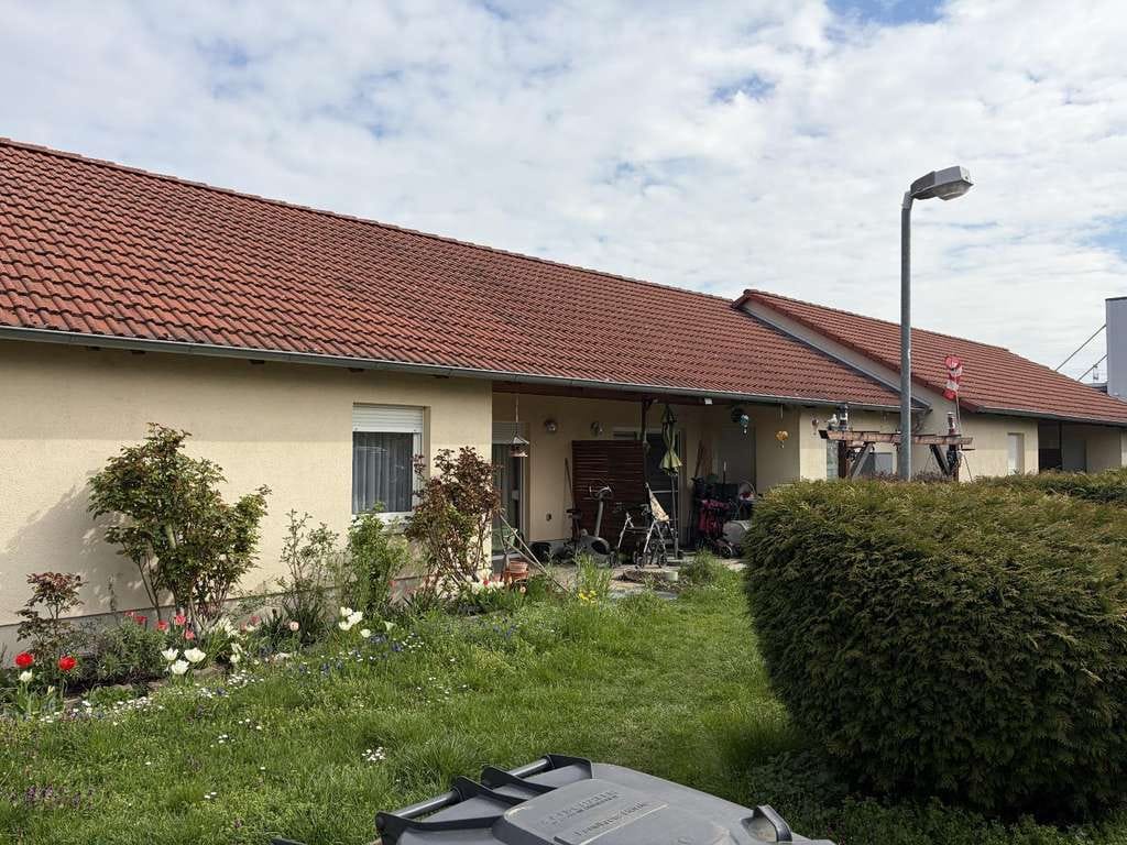 Immobilie in Niedere Börde - Kapitalanlage mit Potenzial: Kompaktes Reihenhaus in Dahlenwarsleben - Bild 0