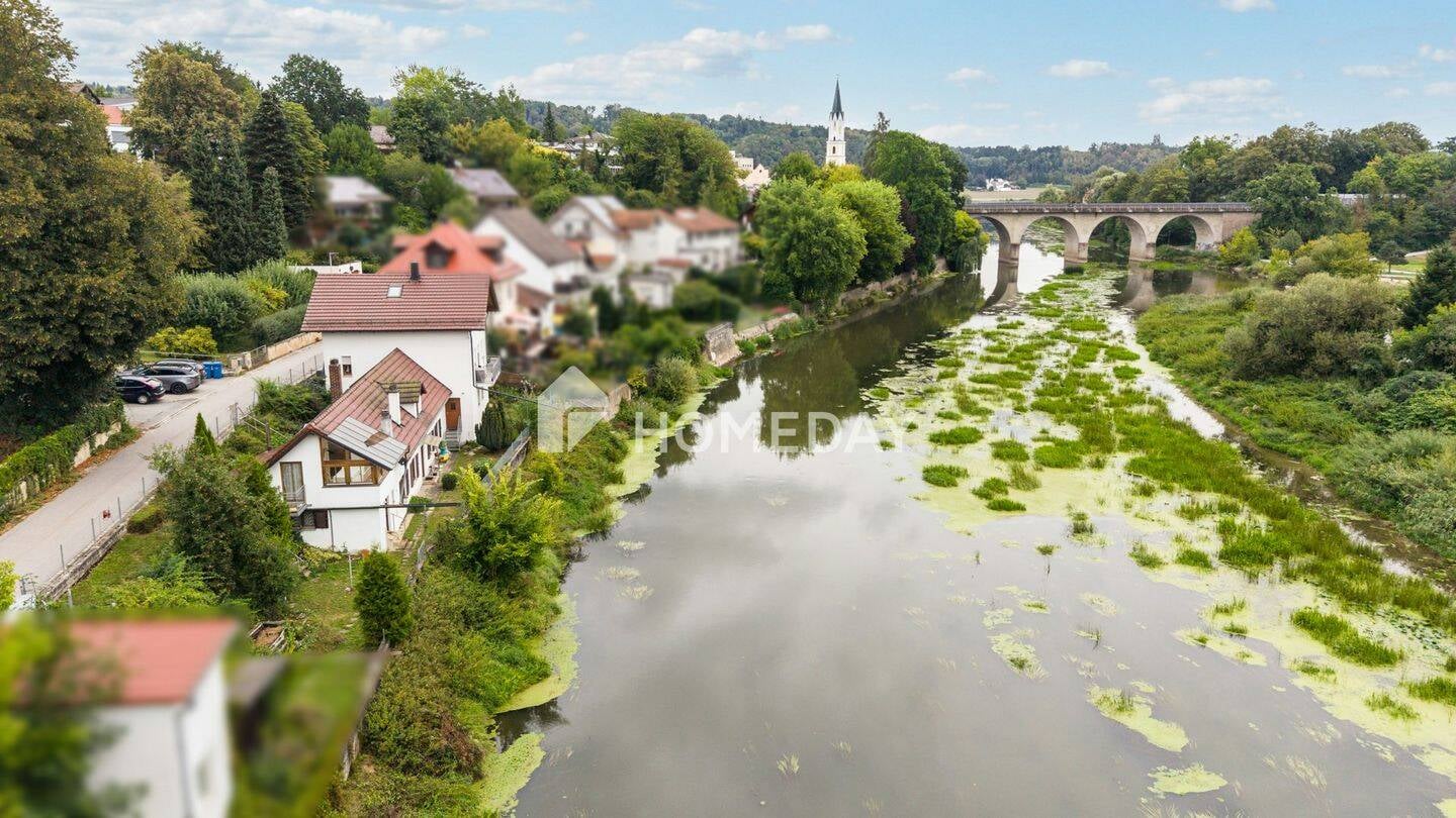 Immobilie in Vilshofen an der Donau - Vielseitiges Zweifamilienhaus mit Wintergarten und Garten - Bild 4