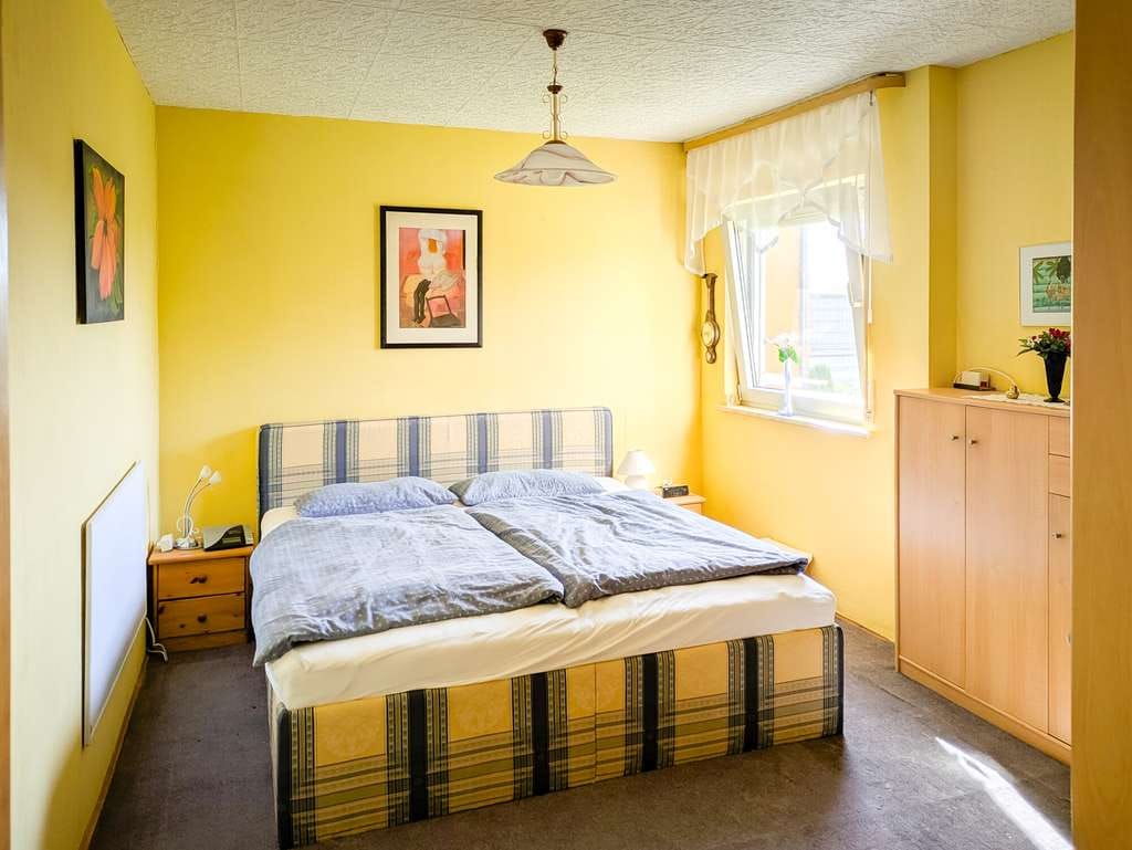 Immobilie in Brombachtal - Wohnen, wo andere Urlaub machen! Kleines Haus in toller, ruhiger und naturnaher Lage in Brombachtal! - Bild 4