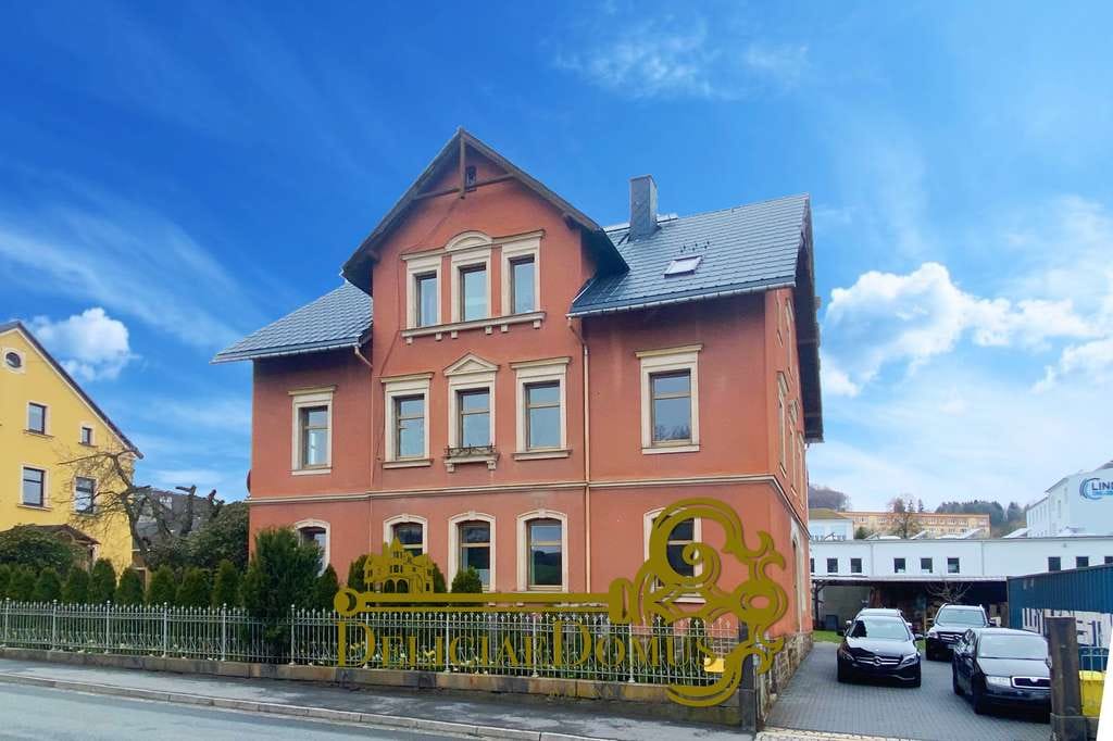 Immobilie in Ehrenfriedersdorf - Mehrfamilienhaus mit 3 Wohneinheiten und Halle in Ehrenfriedersdorf - Bild 0