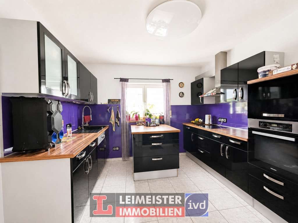 Immobilie in Kleinwallstadt - Familienfreundliche DHH mit *zwei Balkonen, Terrasse und Garage* in Hofstetten - Bild 3